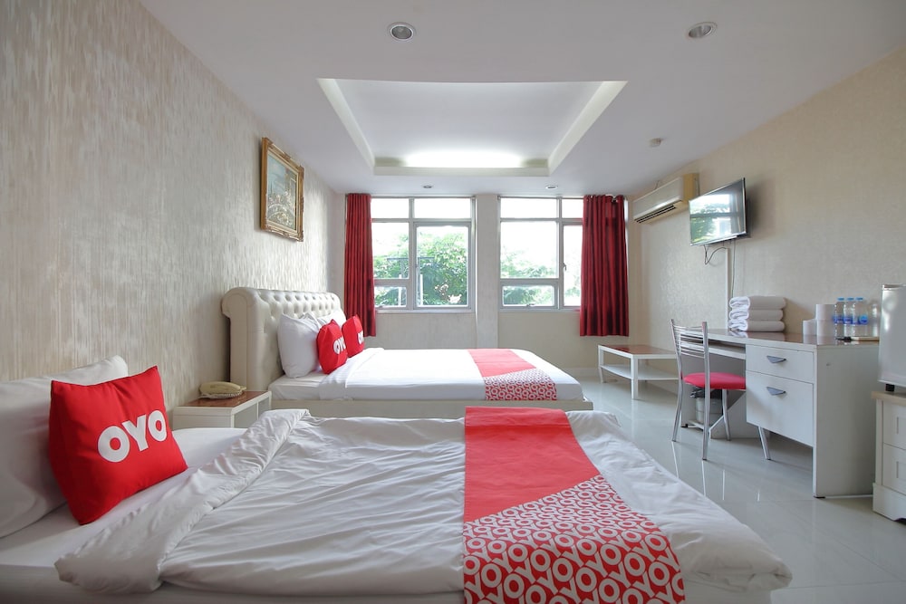 OYO 102 Diamond Residence Silom 16/28