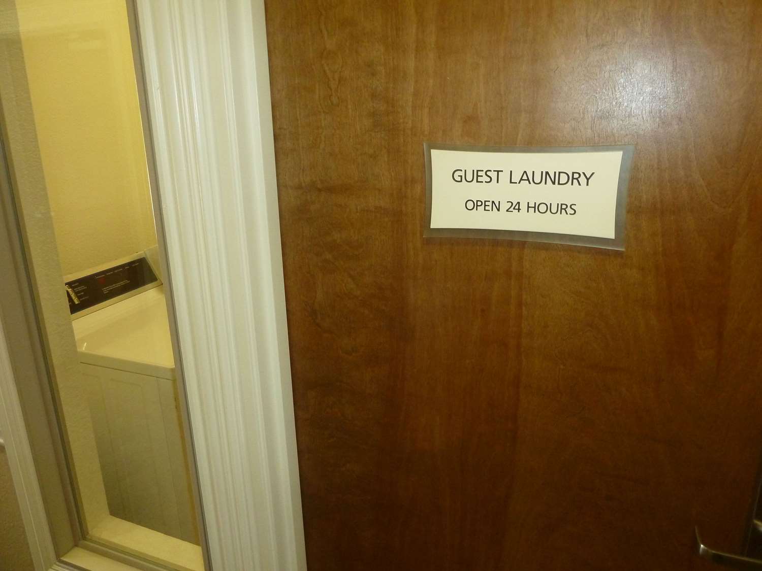 Americas Best Value Inn Suites Gun Barrel City 25/57