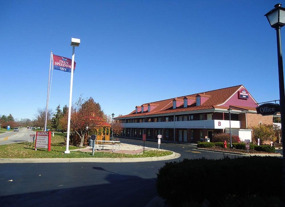 Ramada Limited Indianapolis West photo2