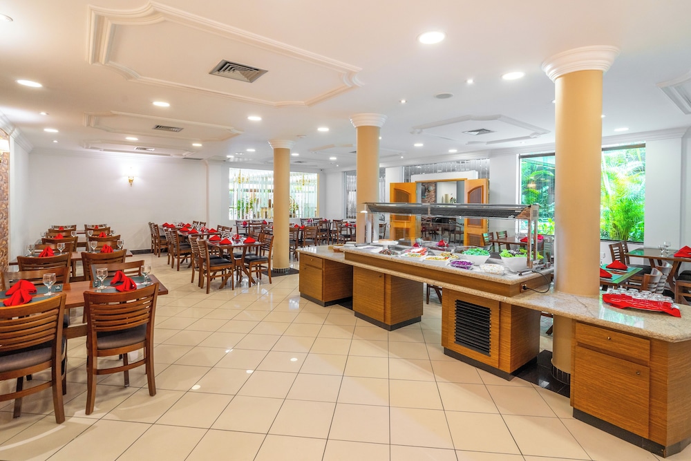Hotel Plaza Mayor 27/41