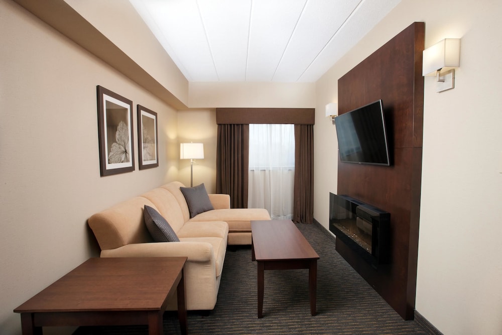 Best Western Plus Cairn Croft Hotel 26/32
