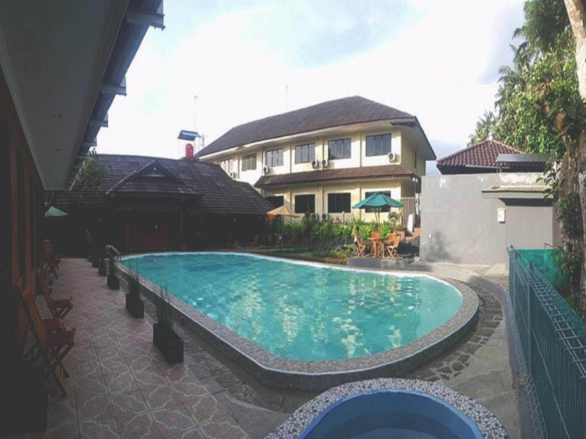 Hotel Gerbera 38/40
