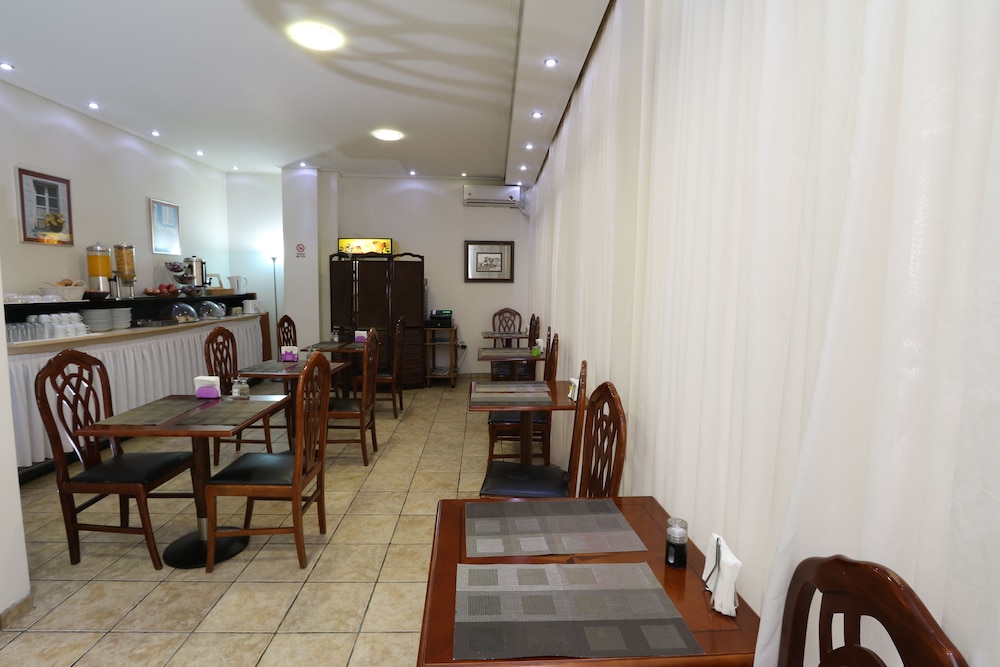 Athens Delta Hotel 13/18