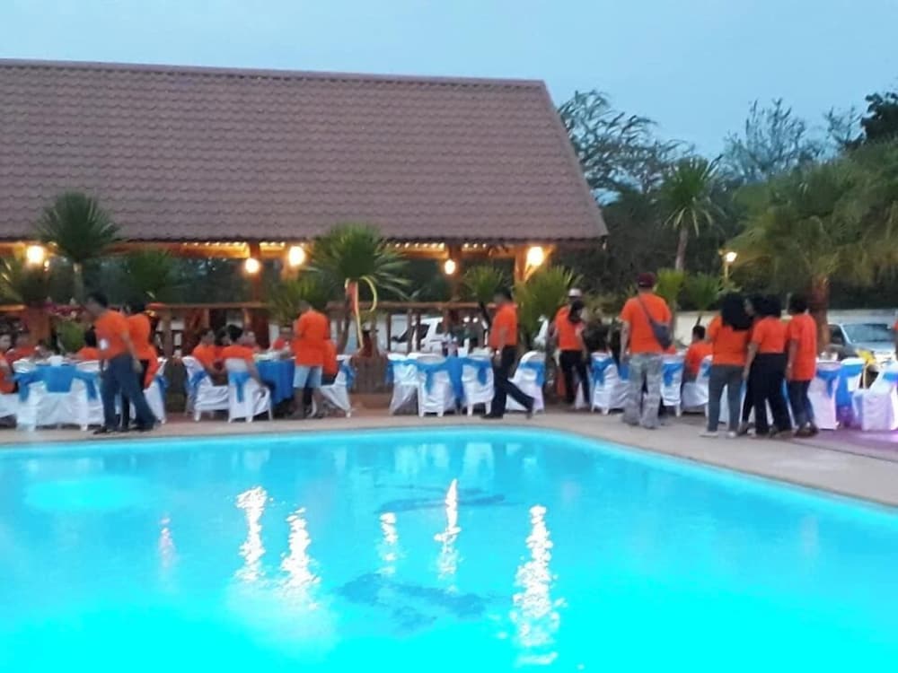 Zaleena Grand Hotel 8/40