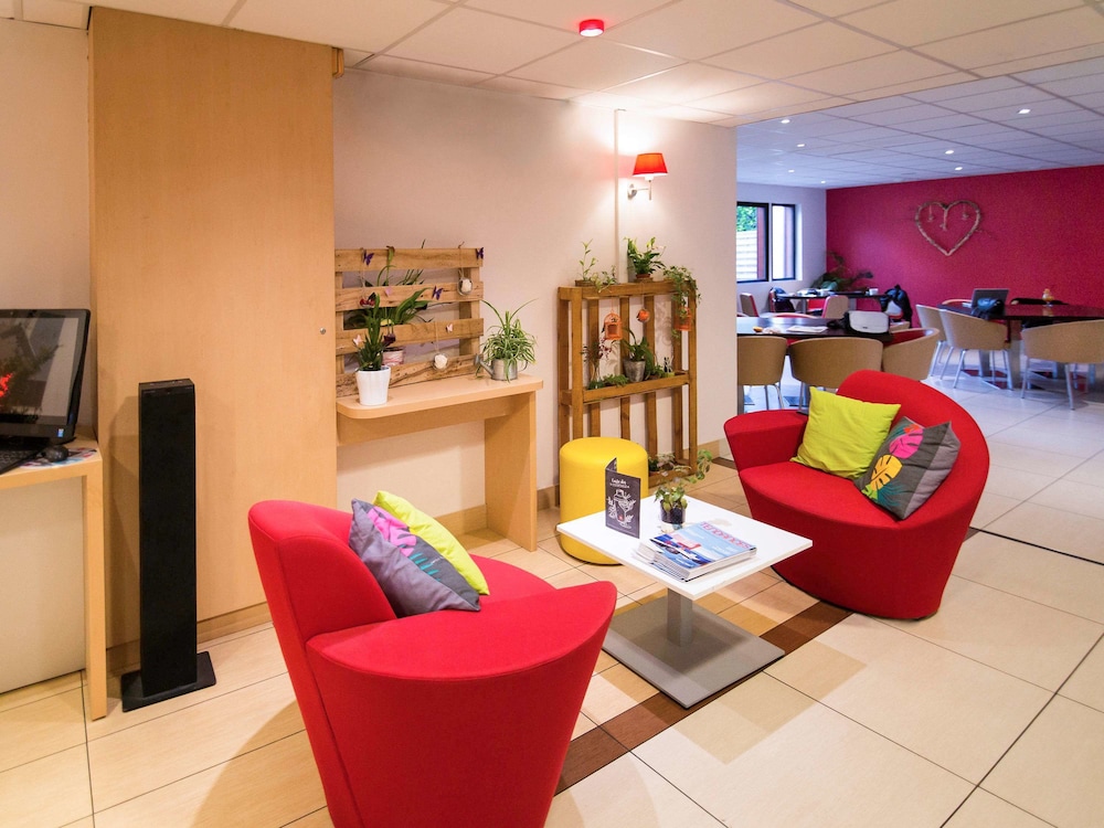 Ibis Rennes Beaulieu 39/68