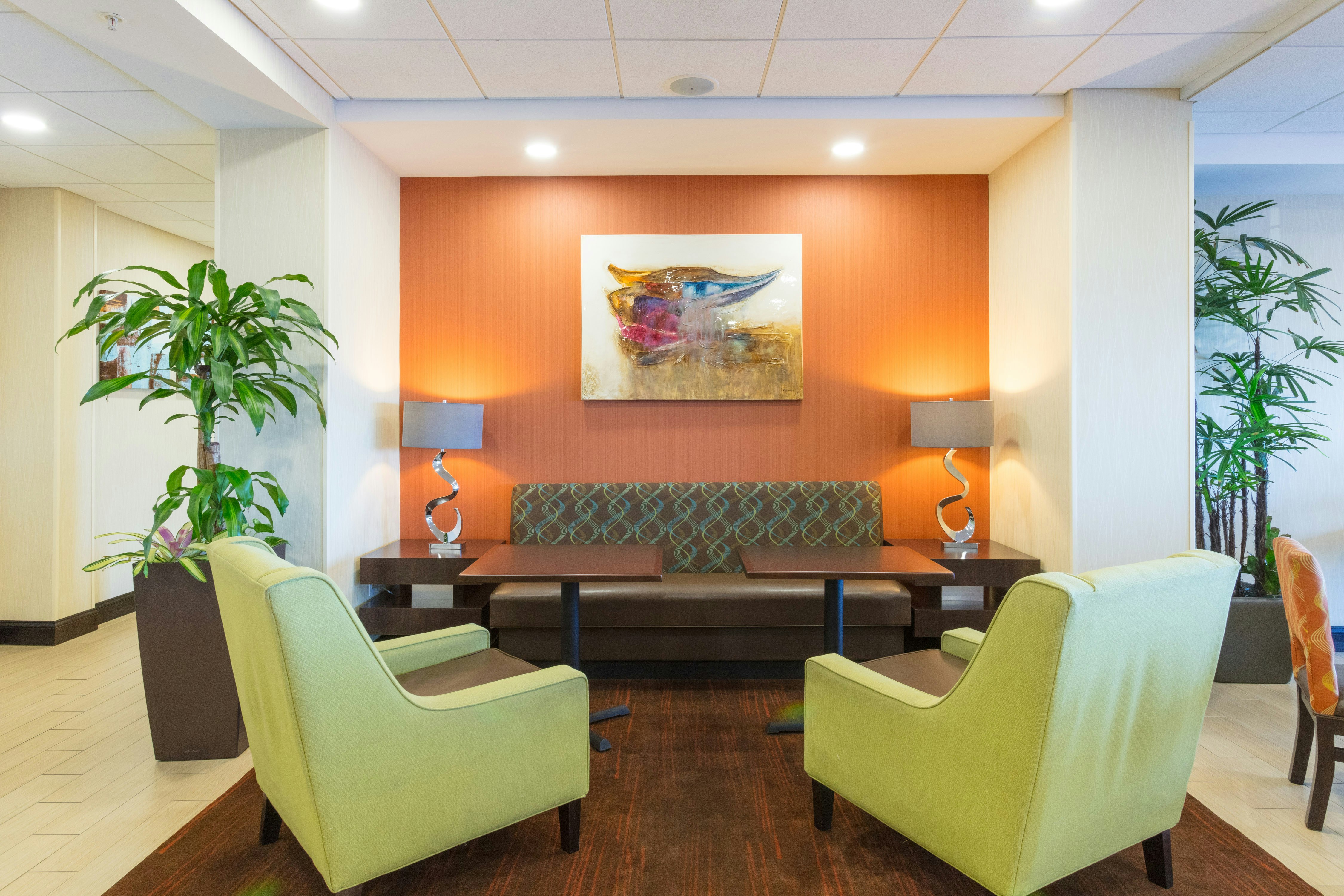 Hampton Inn Daytona Beach Beachfront 36/56