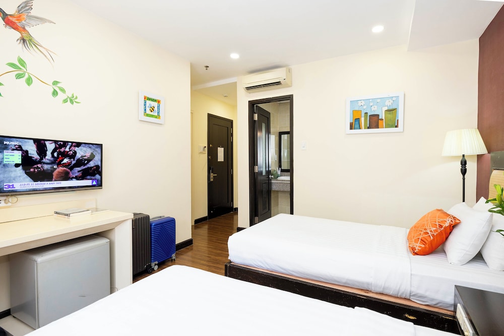 Asian Ruby Hotel & Apartment 12/62