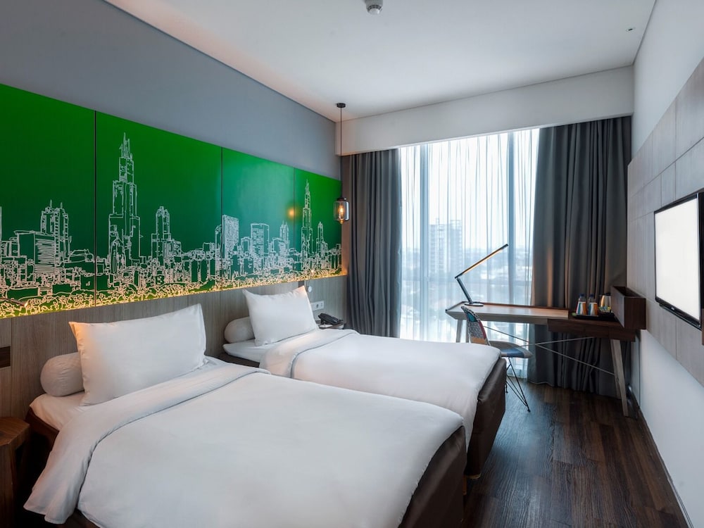 The Southern Hotel Surabaya 11/50