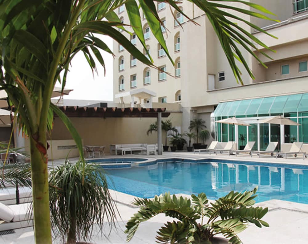 Rivoli Select Hotel 57/60