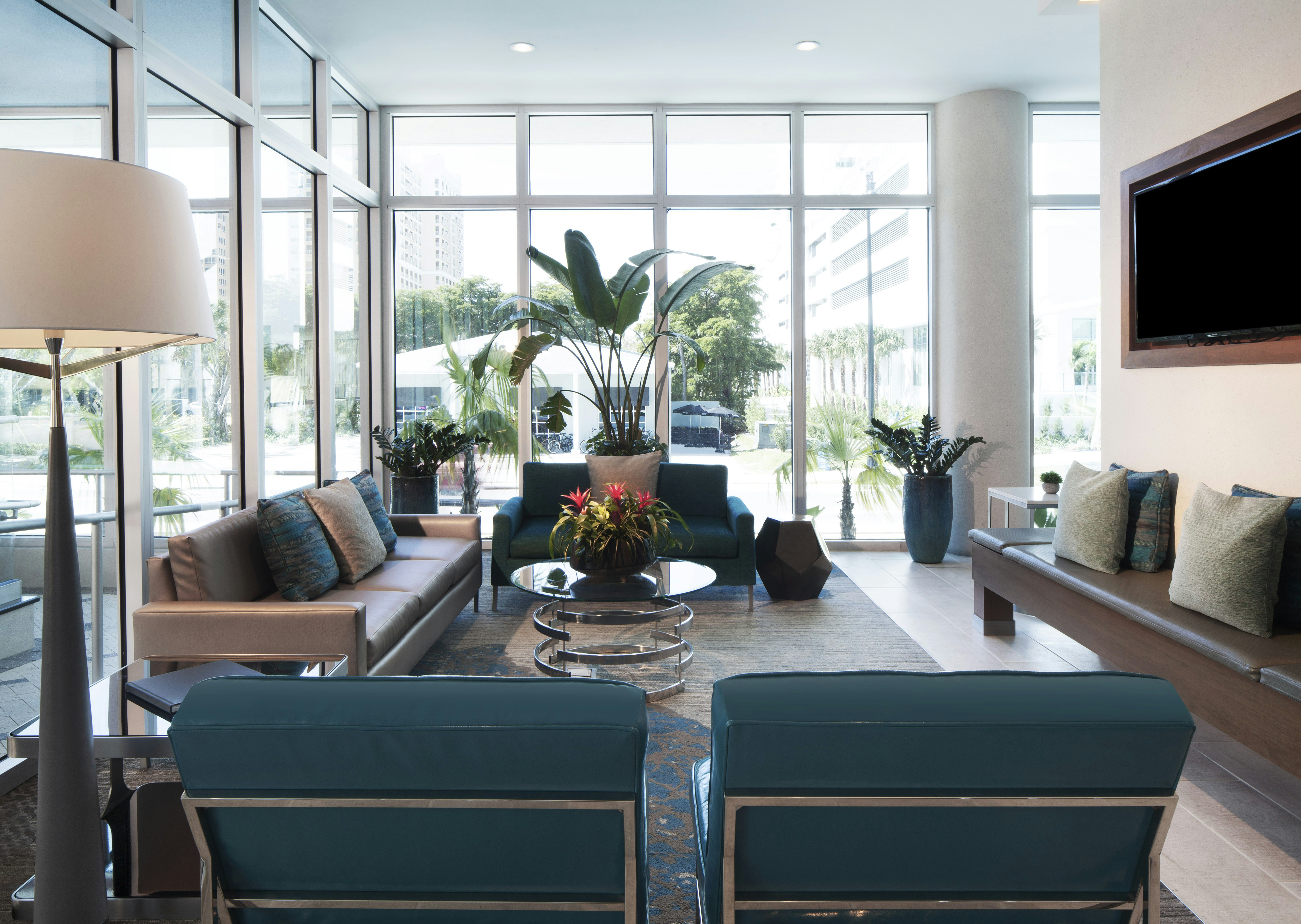 Embassy Suites By Hilton Sarasota Fl 35/65