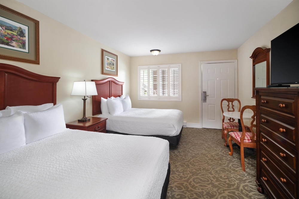 غرفة قياسية بسريرين مزدوجين لذوي الإعاقة، Best Western Country Lane Inn Juneau 3/4