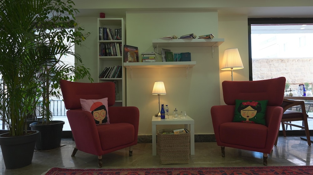 Pertevniyal Aziziye Hotel 33/50