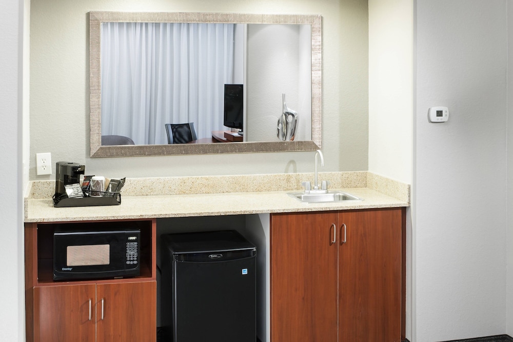 Lobby at Courtyard by Marriott Birmingham Trussville, BIRMINGHAM - AL