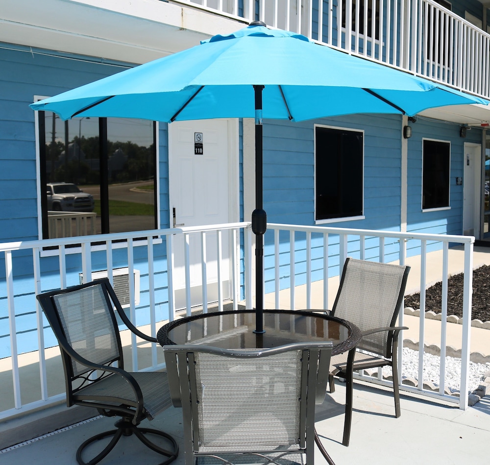 Monte Carlo Inn - Near Disney 50/50