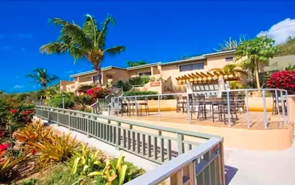 Lindbergh Bay Hotel And Villas 2/68