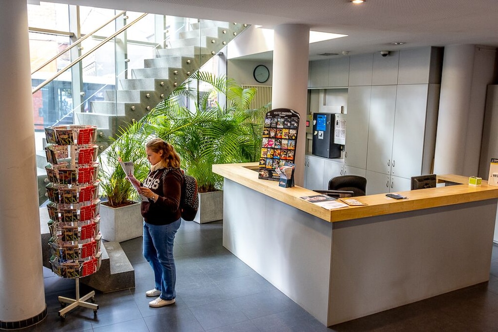Hostel Van Gogh Brussels 8/50