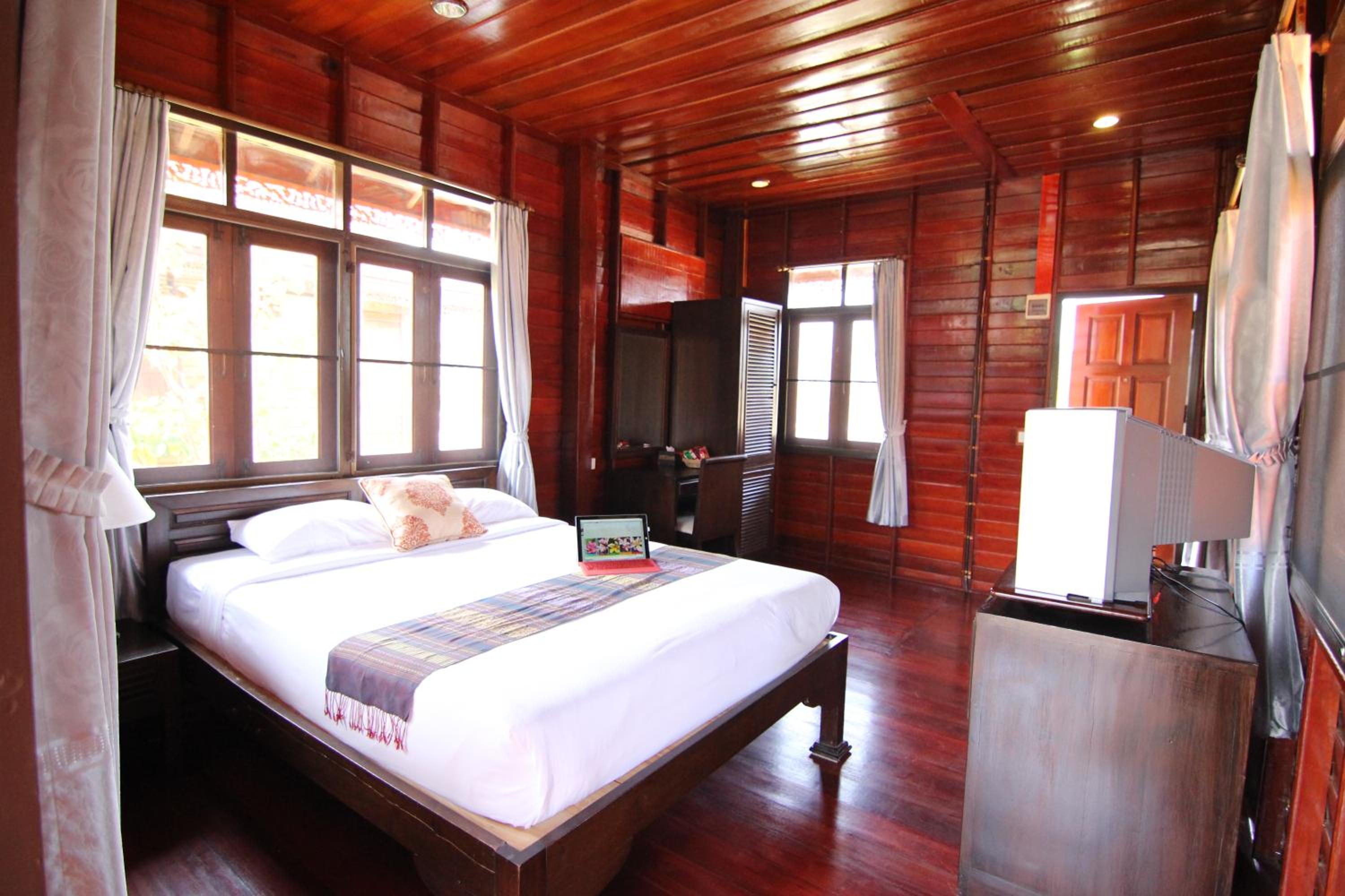 Thai, House, Queen Bed
