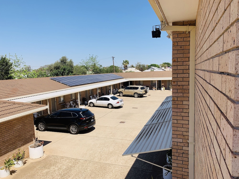 Angel's Rest Motel 20/26