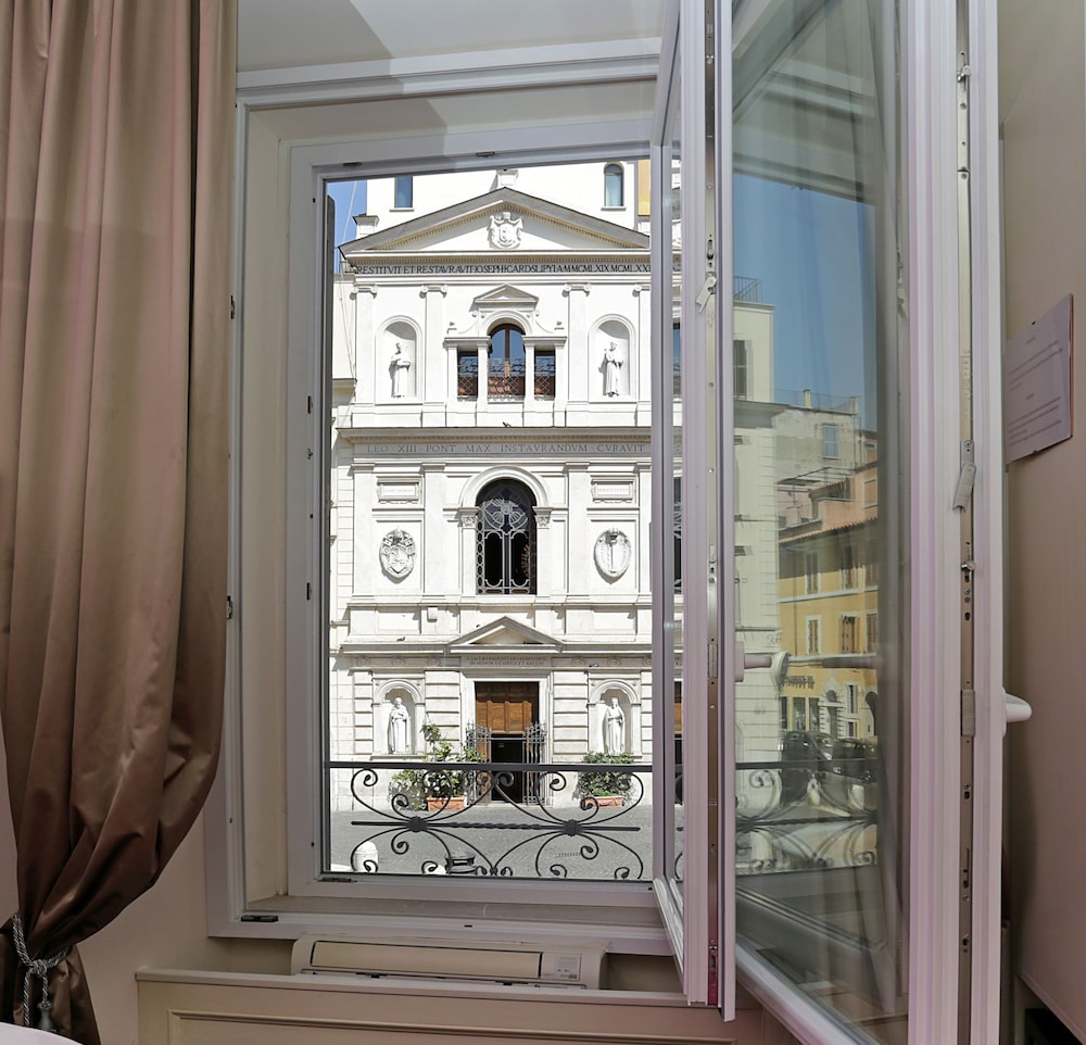 Piazzetta De' Monti Suites 18/27