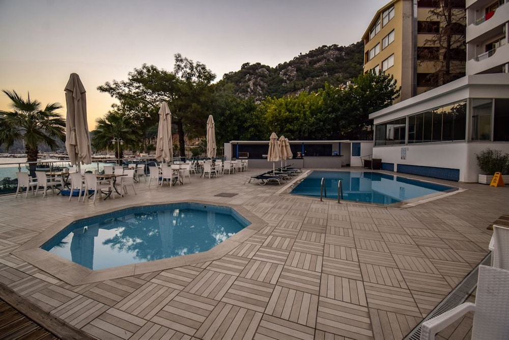 Marbas Select Beach - Adults Only (+14) 28/50