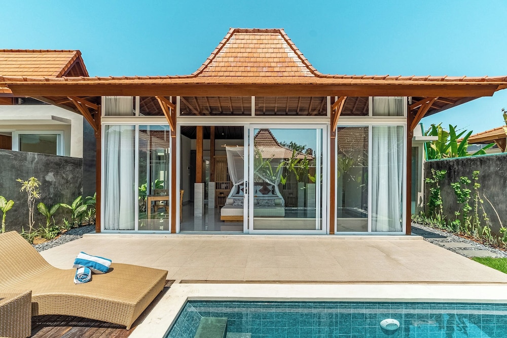 Svarna Suite Seminyak 43/62