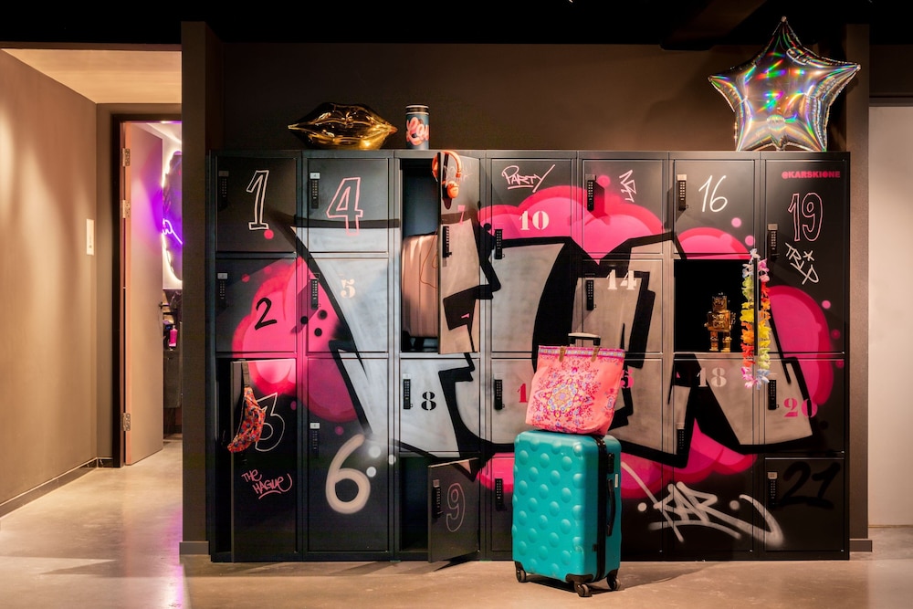 Moxy The Hague 7/17