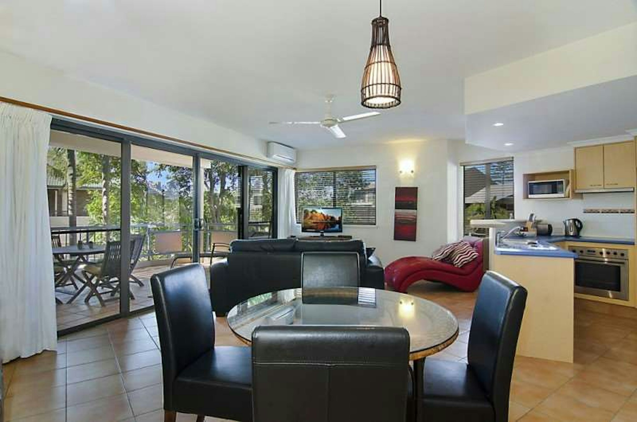 Byron Quarter Holiday Apartments 26/44