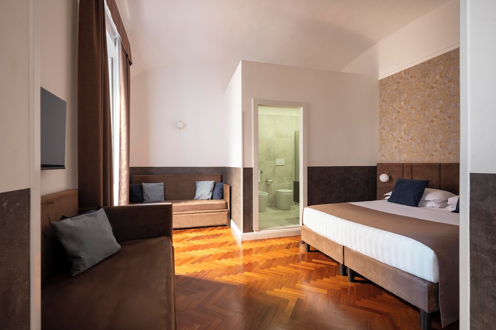 Vittoriano Suite 12/59