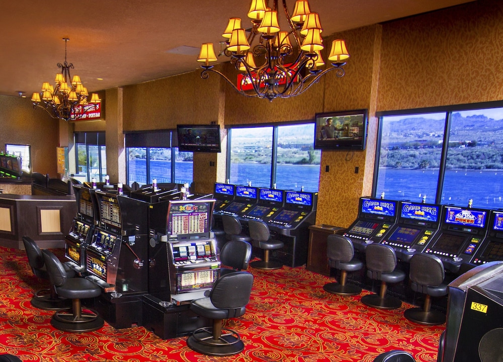 Edgewater Hotel Casino 57/58