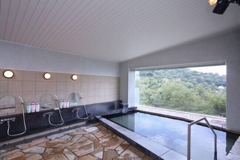 Wisterian Life Club Usami 17/26