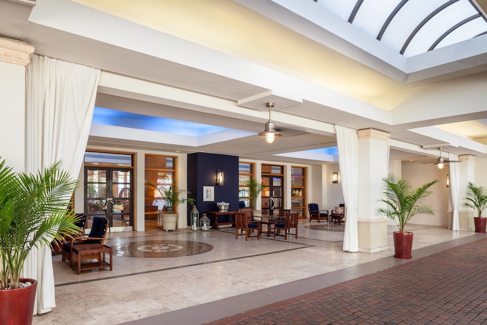 Fort Lauderdale Marriott Harbor Beach Resort And Spa 9/83