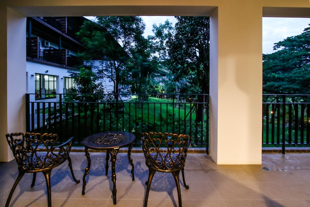 Rain Tree Residence 62/78