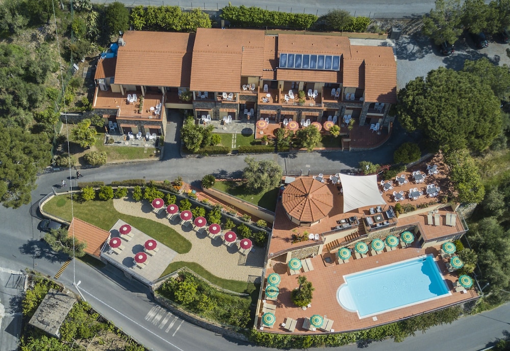 Hotel Liliana Diano Marina 3/50