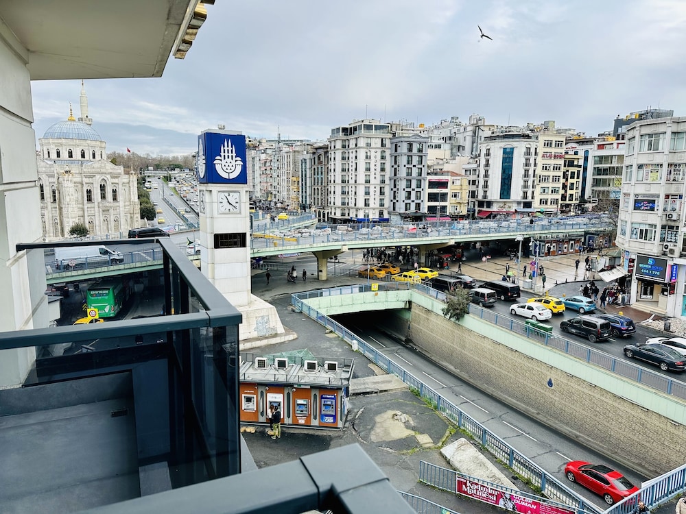 Istanbul Midpoint Hotel 38/48