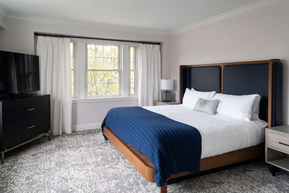 Hanover Inn Dartmouth 23/63