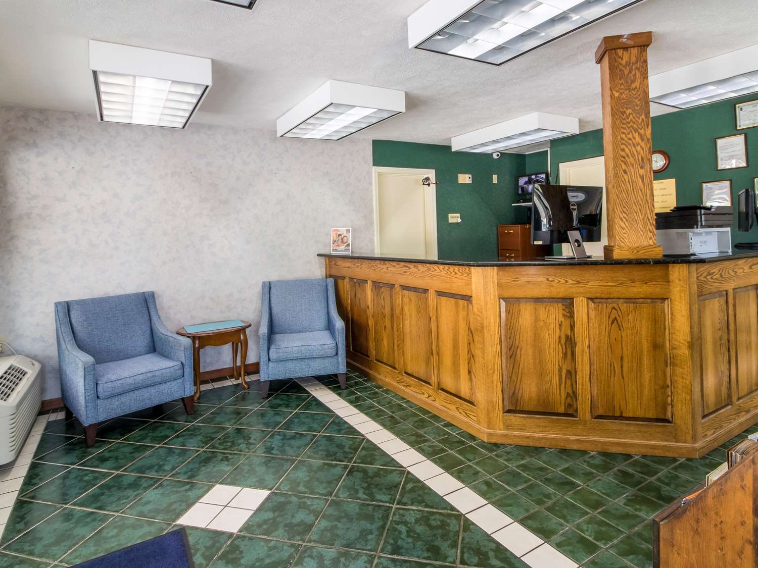 Americas Best Value Inn Clayton 2/8