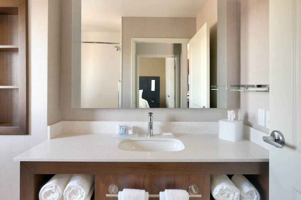 Residence Inn by Marriott Phoenix West/Avondale 15/53