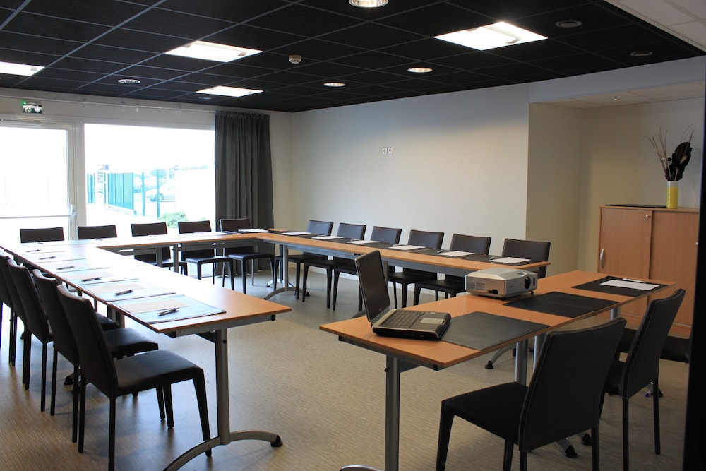 Brit Hotel Confort Saint-Lo 39/50