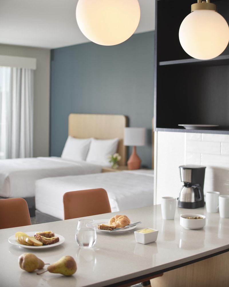Hyatt House Schenectady / Mohawk Harbor 13/46