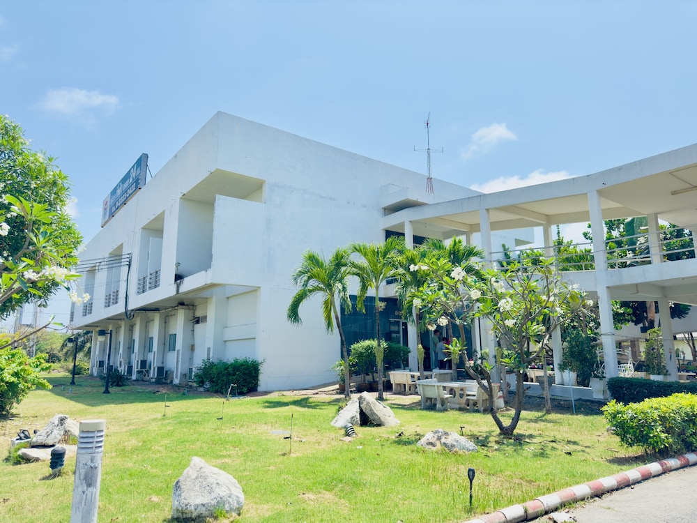 Bang Pu Recreation center Hotel Samutprakan in SAMUT PRAKAN