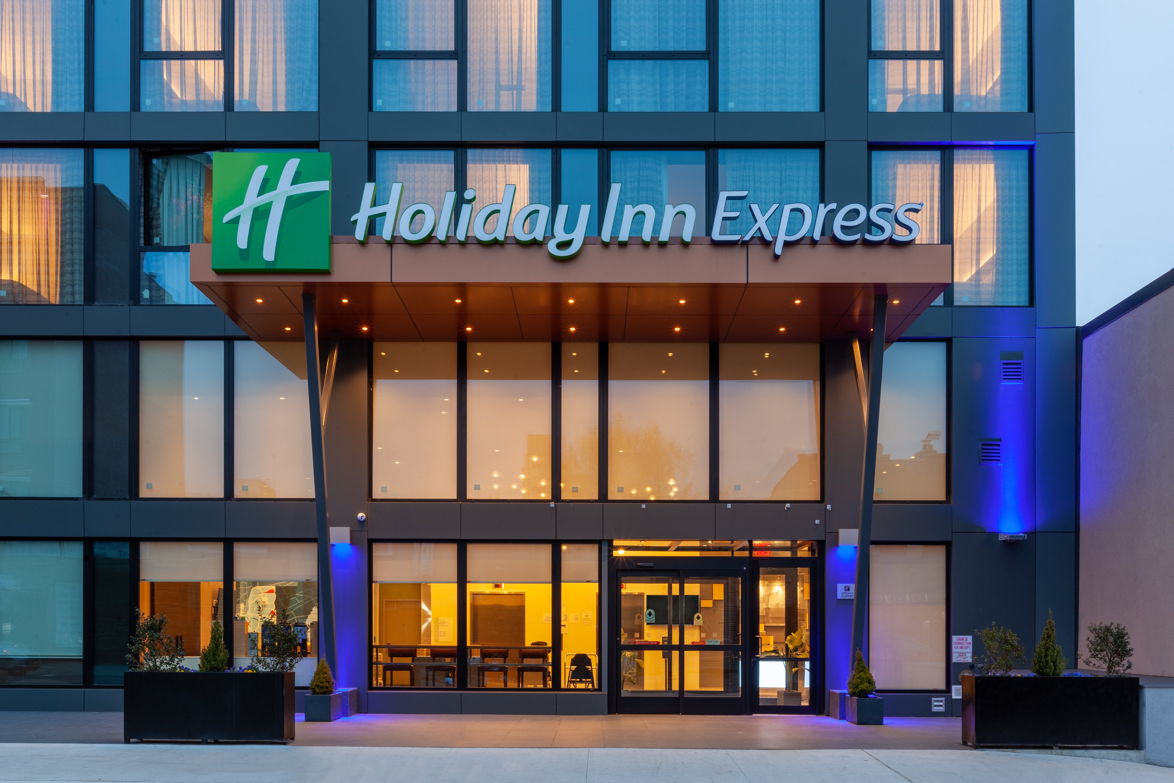 Holiday Inn Express NYC Brooklyn - Sunset Park 2/52