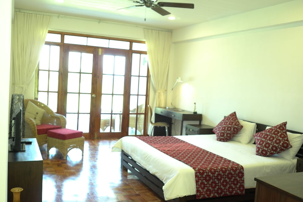 Sea Dream Resorts 26/68