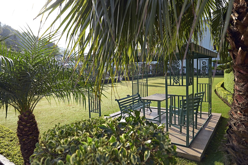 Club Mahindra Kandaghat 56/62