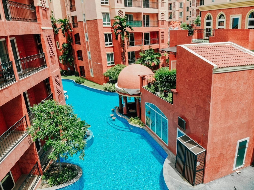 Sonia Residence Pattaya 42/50