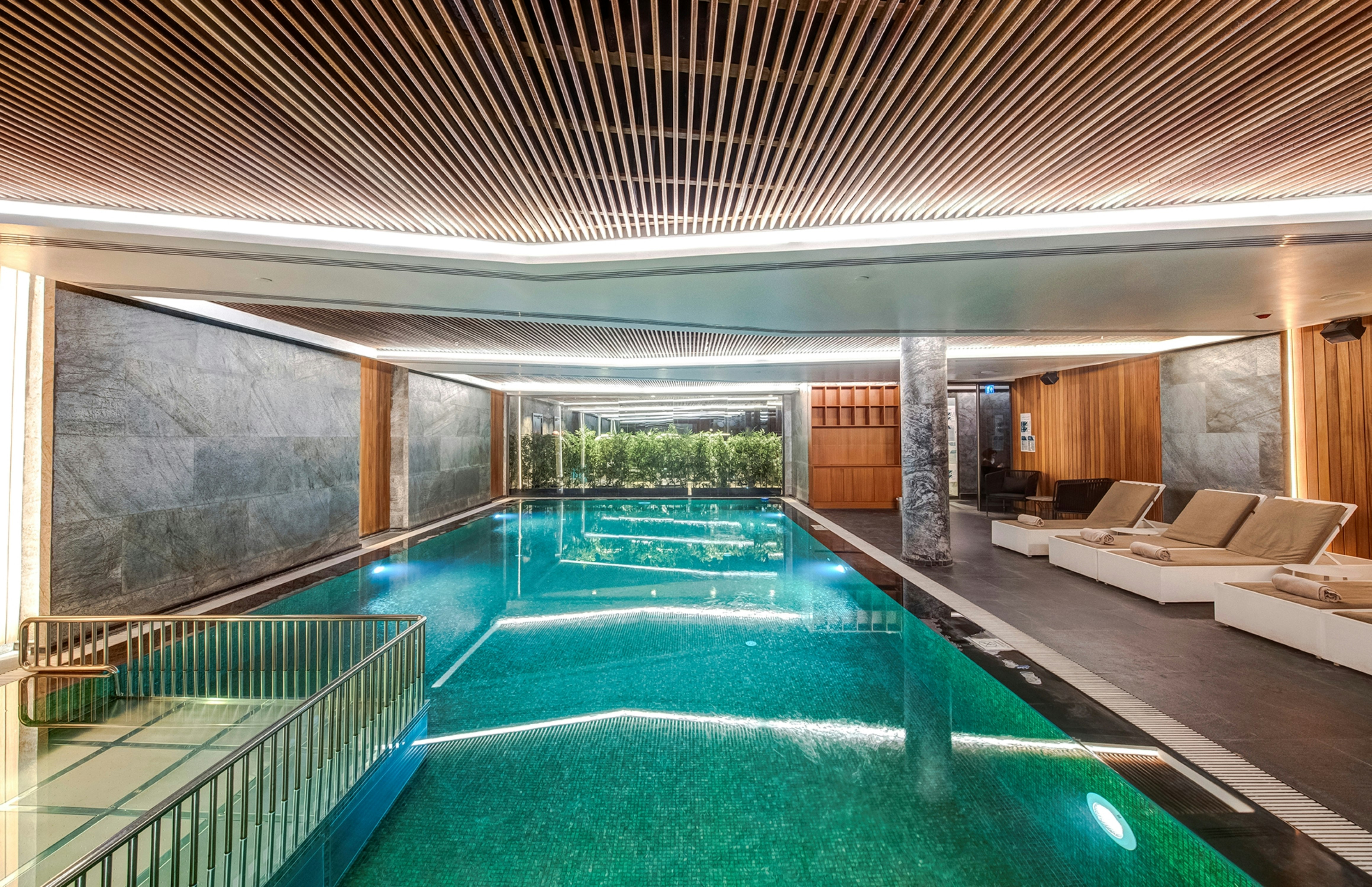 Doubletree By Hilton Istanbul Piyalepasa 27/82