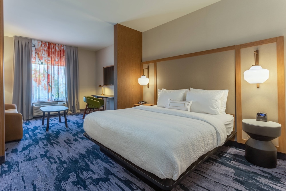 Fairfield Inn & Suites Franklin 13/34
