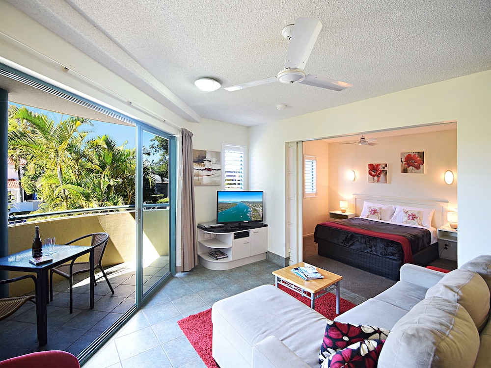 NOOSA RIVER SANDY SHORES 41/65
