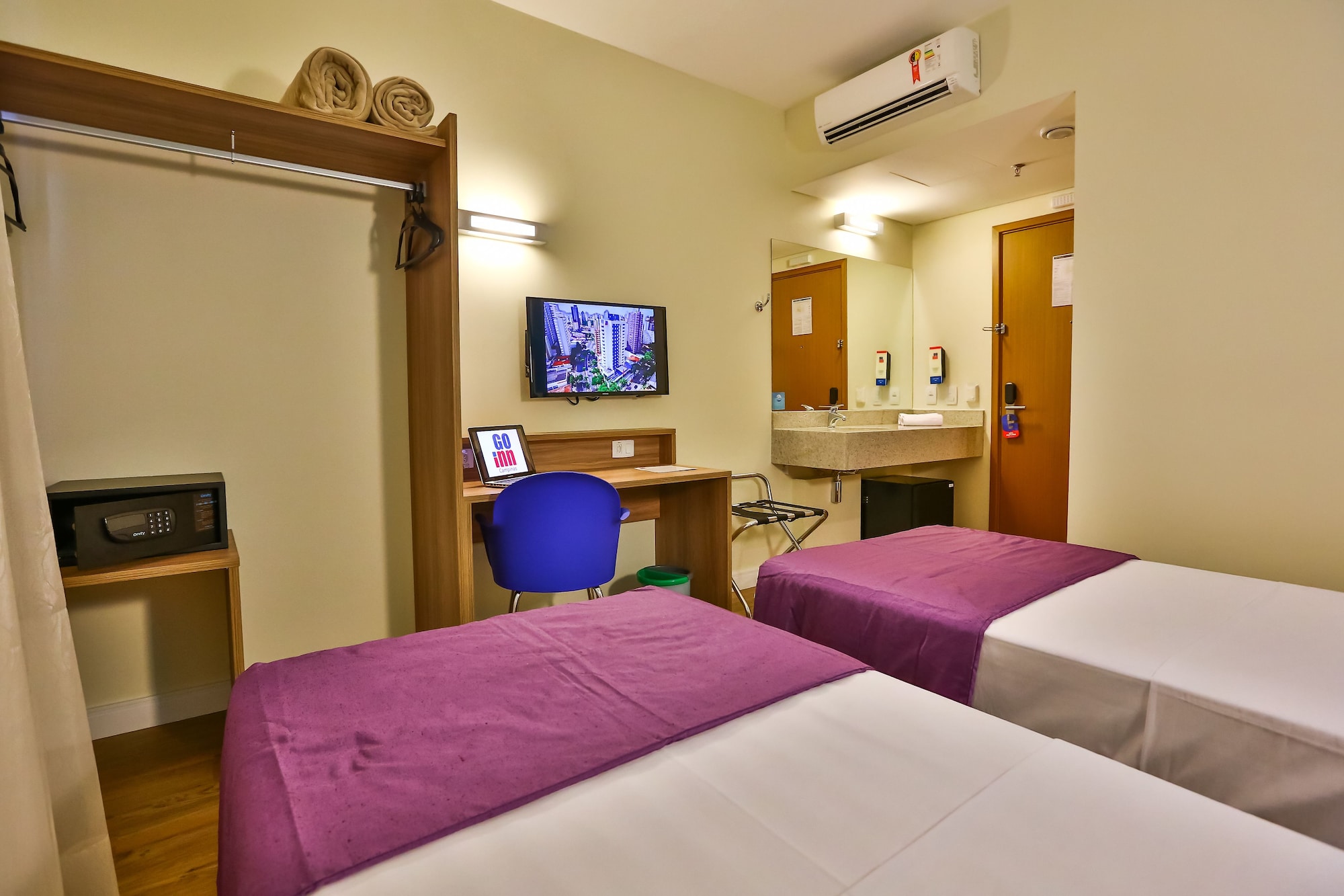 STANDARD, TWIN BEDS