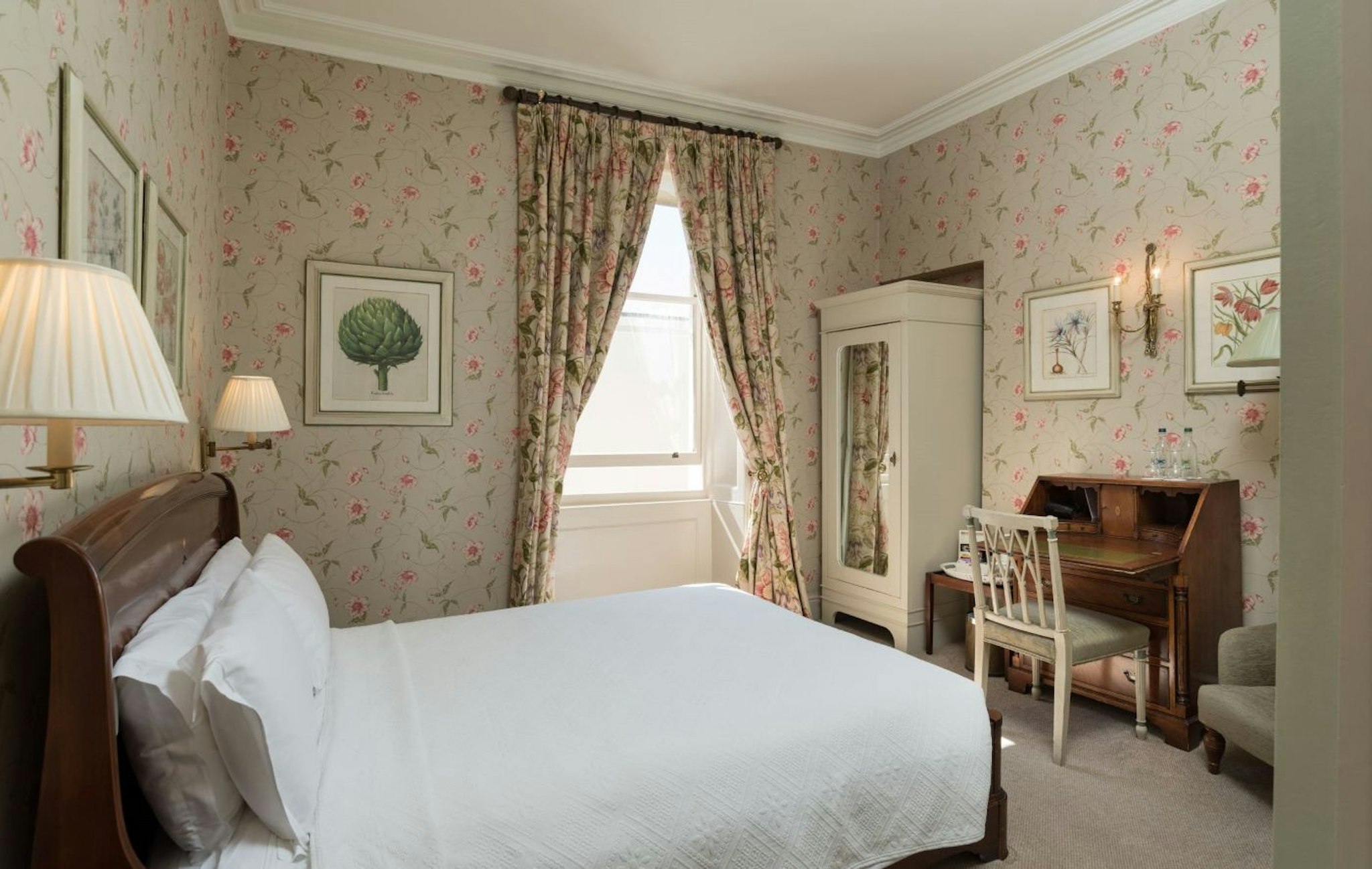 Dukes Hotel 11/50