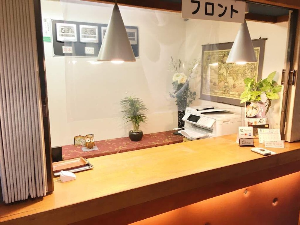Shirakawa Business Hotel 51/57